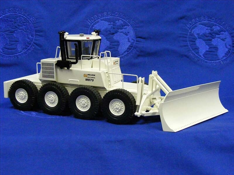 Melroe M870 Wheel Dozer - White