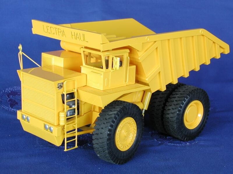 Unit Rig M-100 Dump Truck