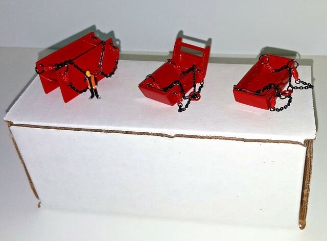 Trench Bedding &amp; Yard Box Set - Mammoet - 1:87