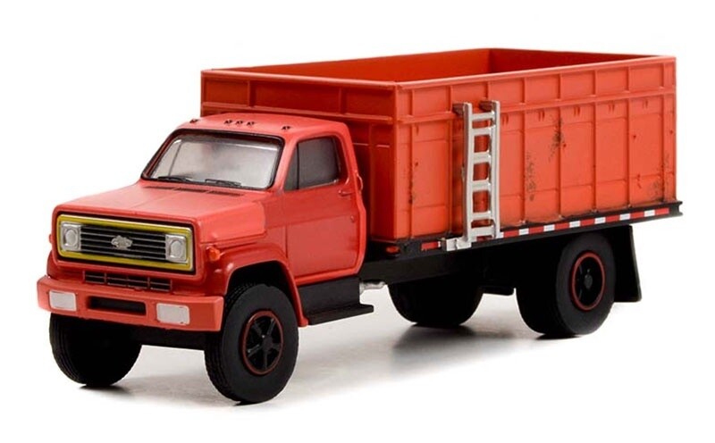 Chevrolet C-70 Grain Truck w/Weathered Cab - Red - 1:64