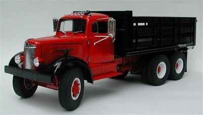 White WC-22 1957 Stake Truck - Red/Black - 1:15