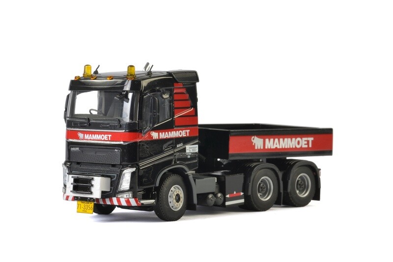 Volvo FH4 6x4 w/Sleeper Cab &amp; Ballast Box - Mammoet