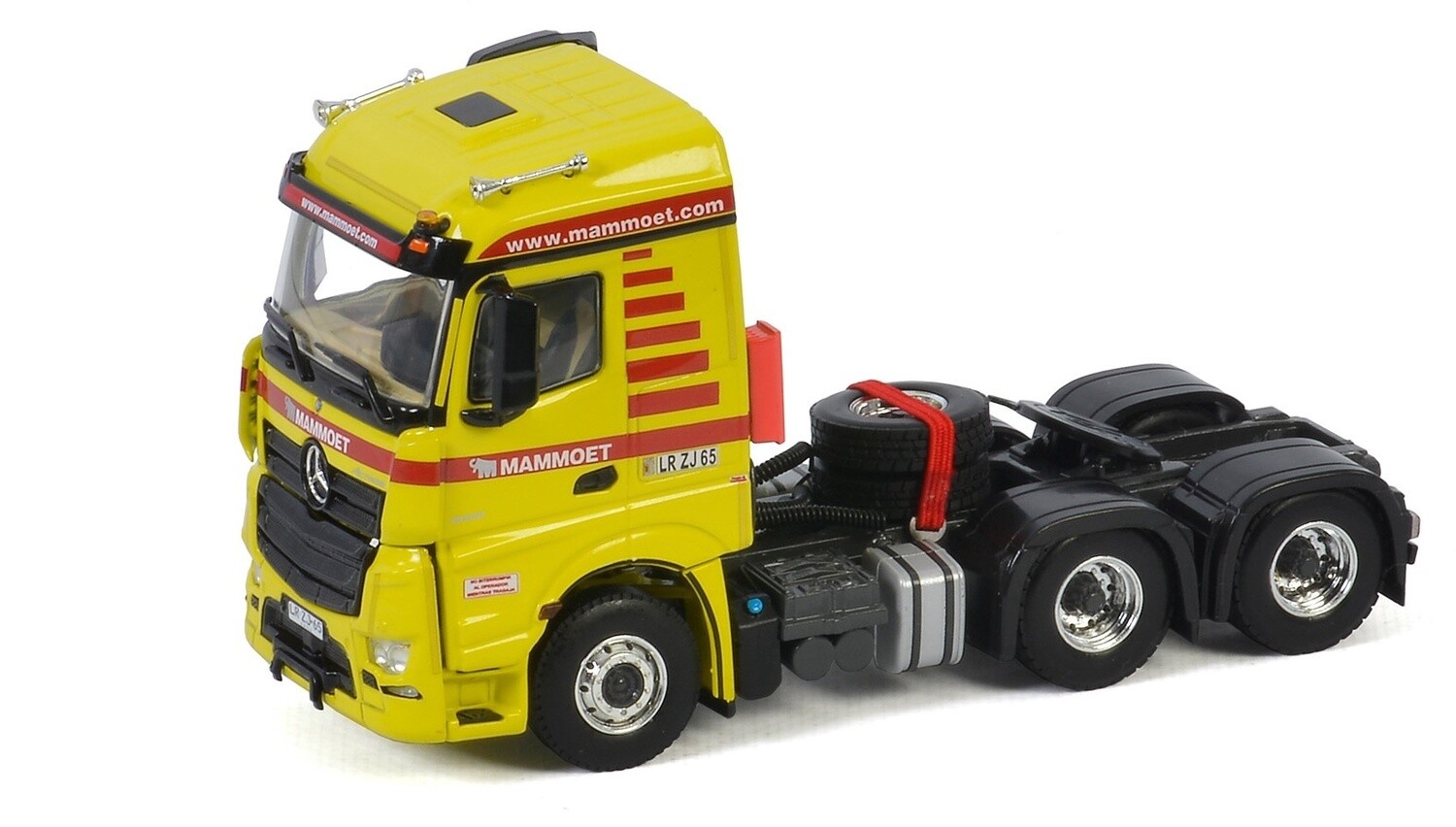 Mercedes Actros Streamspace 6x4 Tractor - Chile