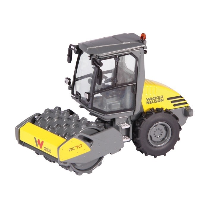 Wacker Neuson RC70 Compactor w/Pad Foot