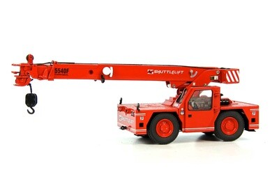 Shuttlelift 5540F Carrydeck Crane - Red