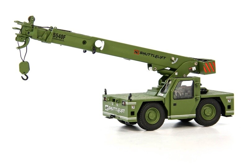 Shuttlelift 5540F Carrydeck Crane - Green