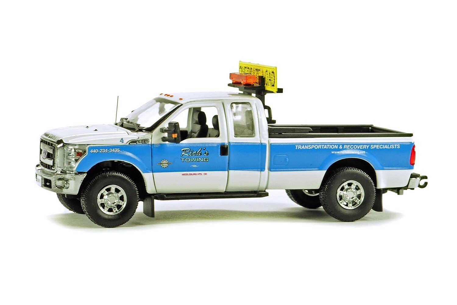Ford F250 Pickup Truck w/Super Cab &amp; 8ft Bed - Richs Towing