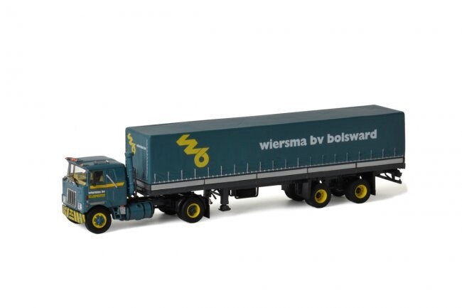 Mack F700 4x2 w/Curtainside Trailer - Wiersma