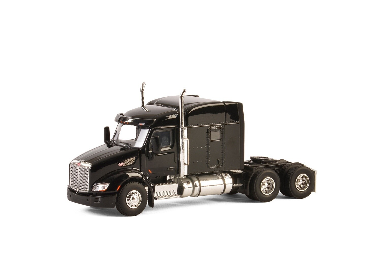 Peterbilt 579 3-Axle Tractor w/Flat Top Sleeper - Black