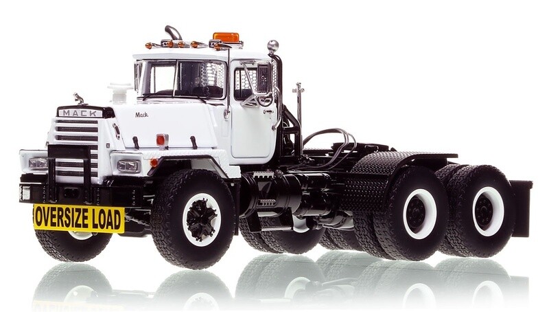 RD800 Tandem Axle Tractor - White over Black