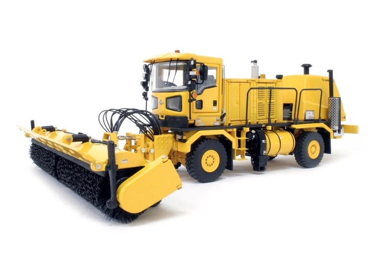 Sweepster Self Propelled High Speed Runway Sweeper