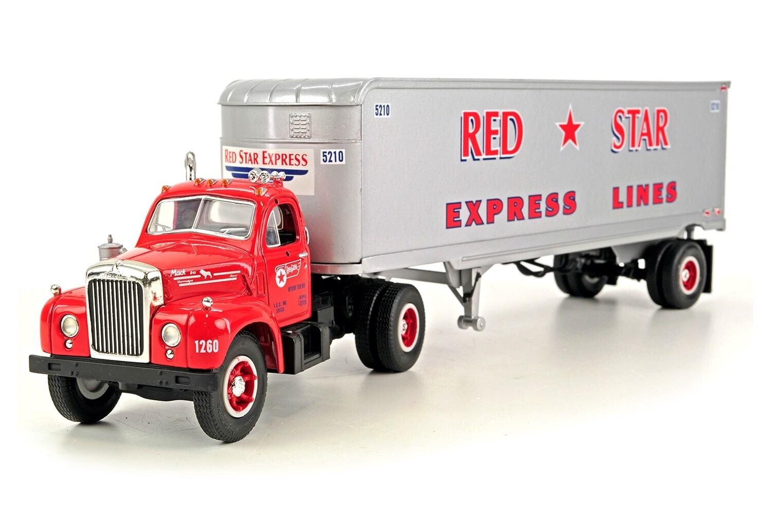 Mack B-61 Tractor Trailer - Red Star Express - 1:34