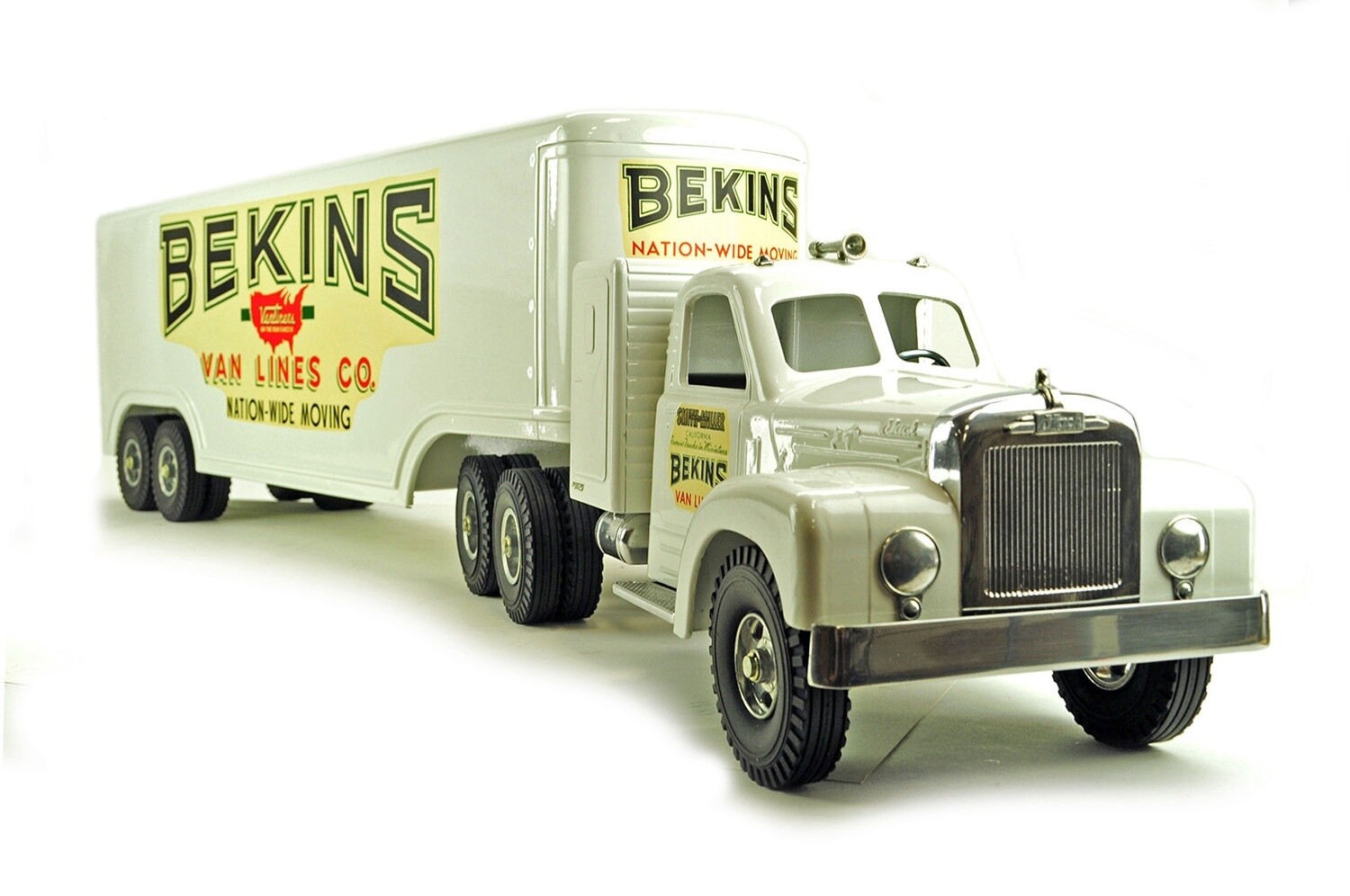 Mack B Model w/Van Trailer - Bekins Van Lines - 1:16
