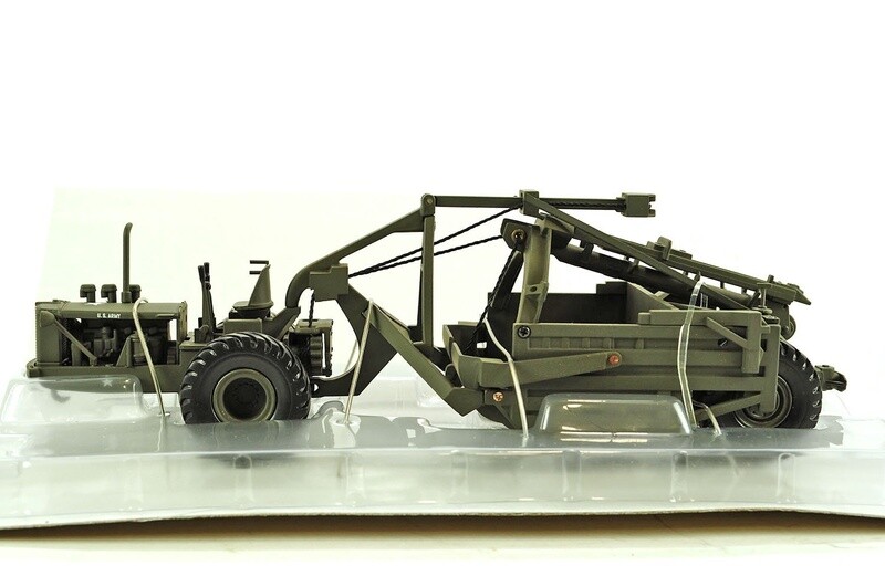 LeTourneau Super C Turnapull w/LP Scraper - Military