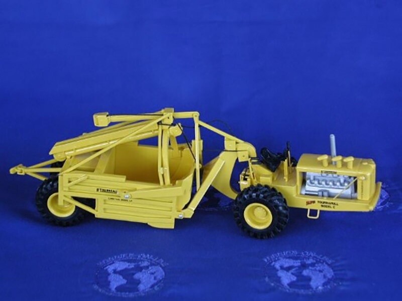LeTourneau Super C Tractor w/LP Scraper