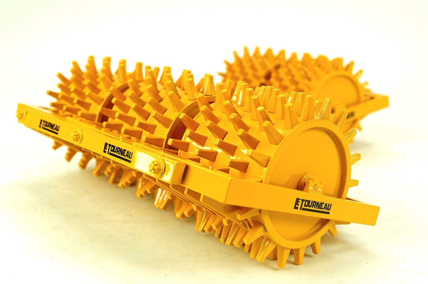 LeTourneau Sheepsfoot Roller Set - 2 Roller &amp; 3 Roller - 1:24