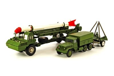 LeTourneau Corporal Guided Missile w/Launcher &amp; Tow Truck