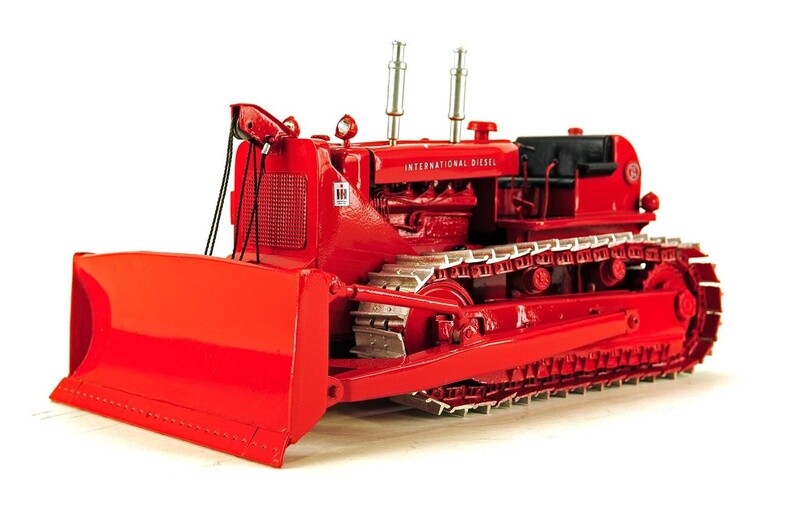 International TD-24 Bulldozer - 1:25