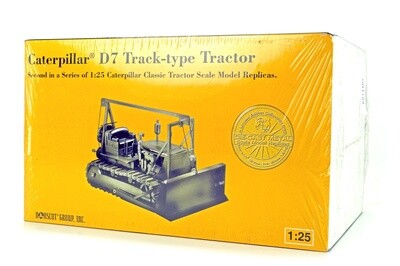 Caterpillar D7 Track Type Tractor - Military - 1:25