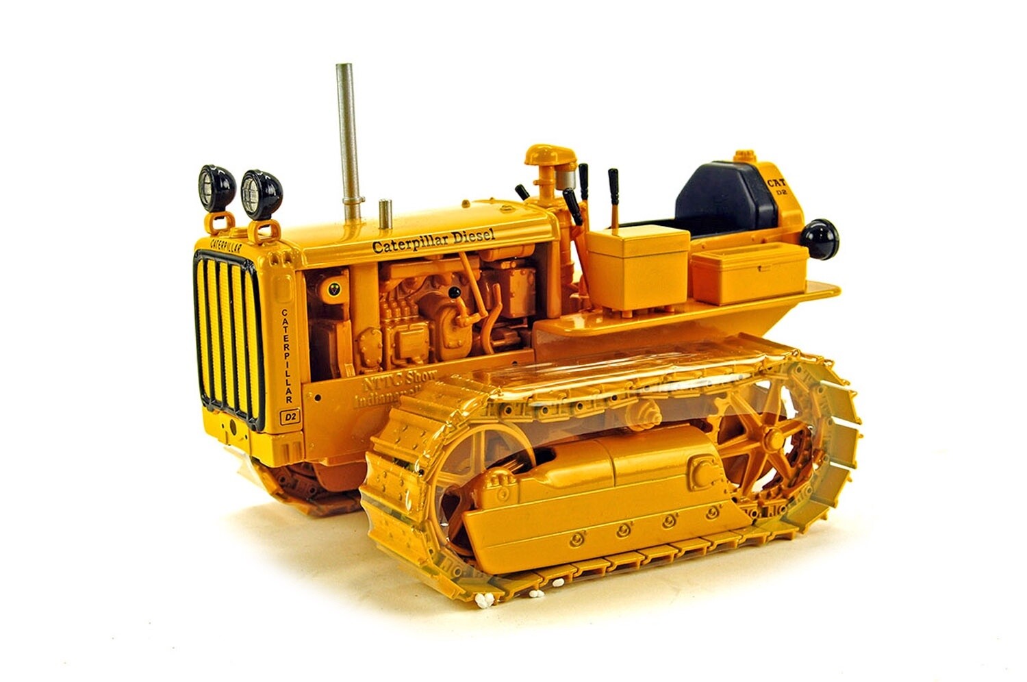 Caterpillar D2 Track Type Tractor - 1:16