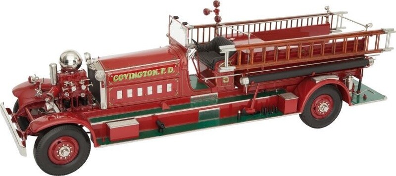 Ahrens Fox C-T-4 Pumper Truck - Red - 1:8