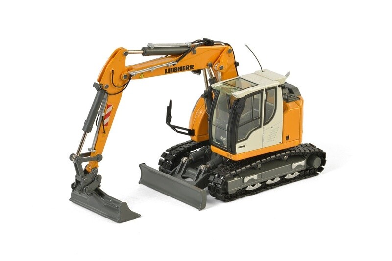Liebherr R914 Compact Excavator - Yellow