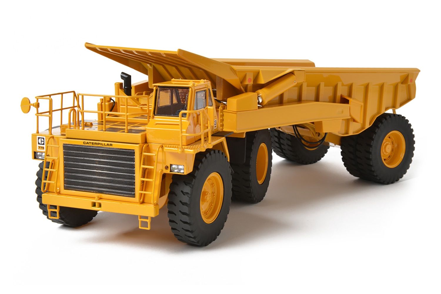 Caterpillar 776 w/RD160 Rear Dump Trailer - 1:48