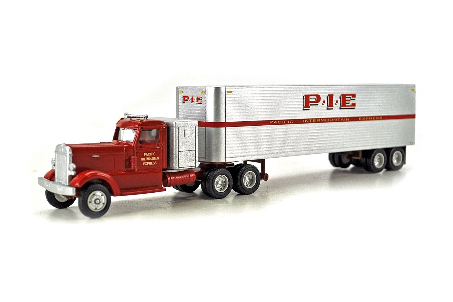 Peterbilt Iron Nose w/Sleeper &amp; Semi Trailer - P.I.E.- 1:55