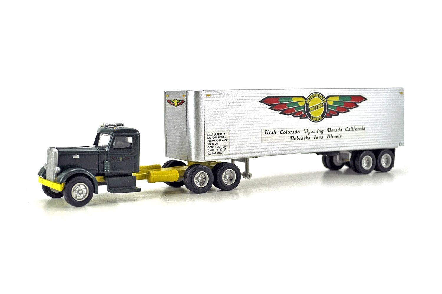 Peterbilt Narrownose Semi - IML - 1:55