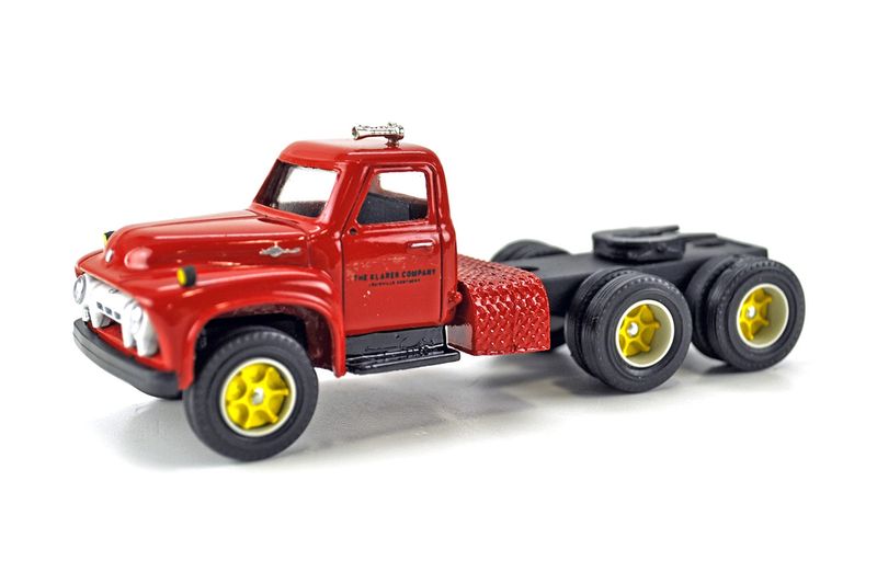 Ford Tractor - The Klarer Company - Red - 1:55