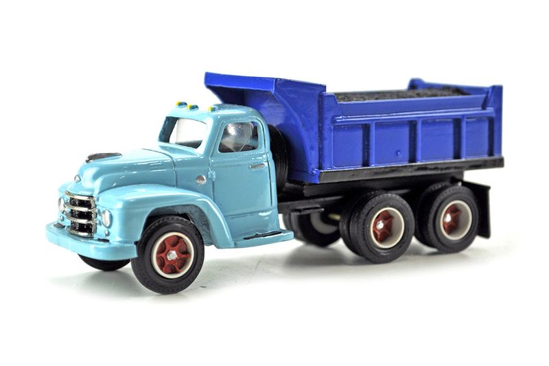Diamond T 620 Dump Truck - Blue - 1:55