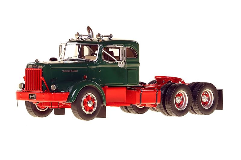 Autocar DC-100T1954 Tandem Tractor w/Sleeper - Green/Red