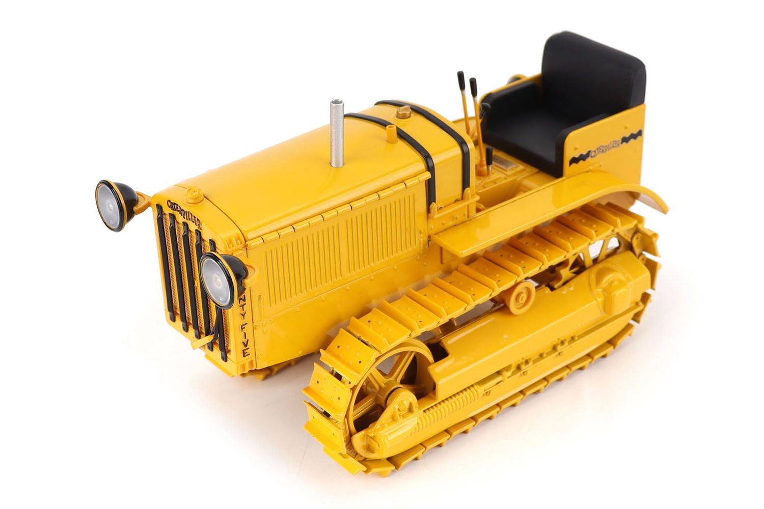 Caterpillar 25 Tractor - 1:16