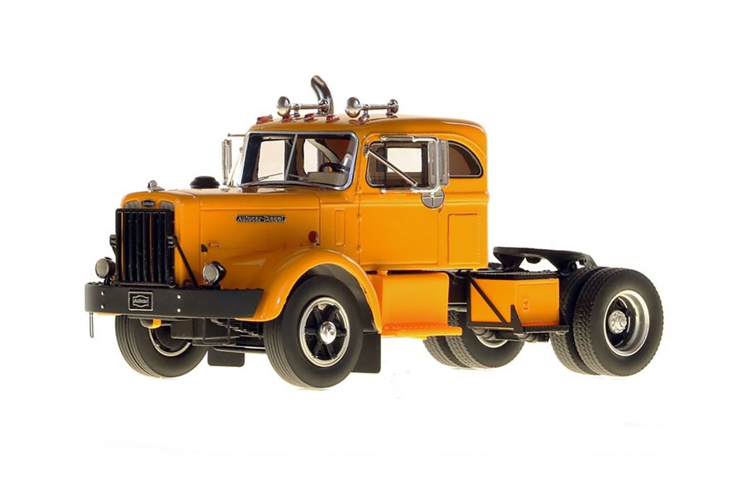 Autocar DC-100T1954 Tractor w/Sleeper - Yellow/Black