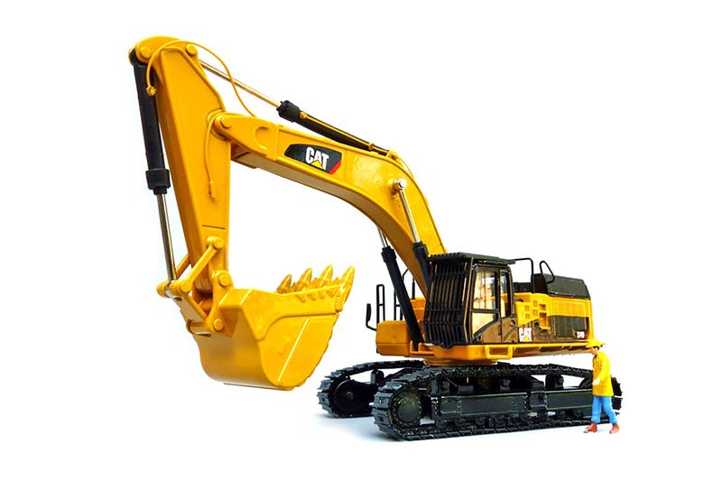 Caterpillar 374D Hydraulic Excavator (G)
