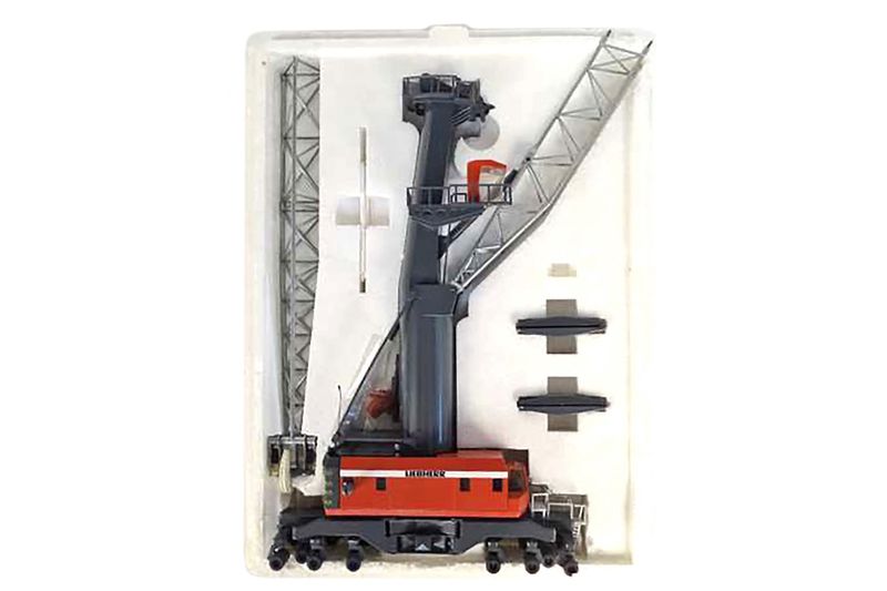 Liebherr LHM 320 Harbor Crane - 1:100