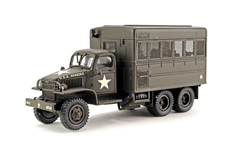 GMC CCKW-353-LXC  Truck w/ Shop Body - 1:48