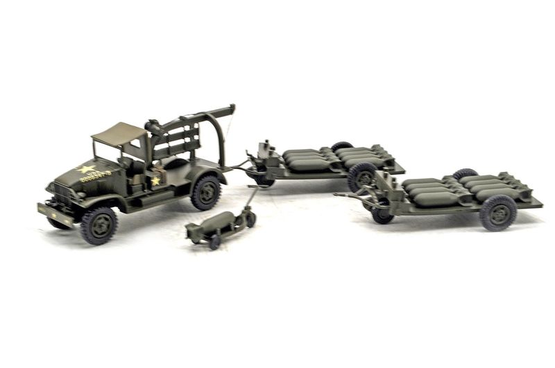 Chevrolet M6 Bomb Truck w/2x M5 Trailers &amp; Dolly - 1:48