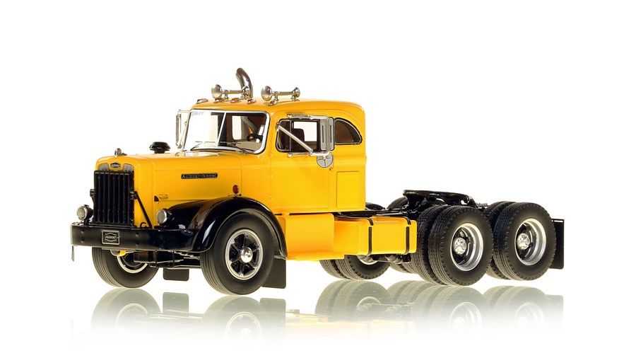 Autocar DC-100T1954 Tandem Tractor w/Sleeper - Yellow/Black
