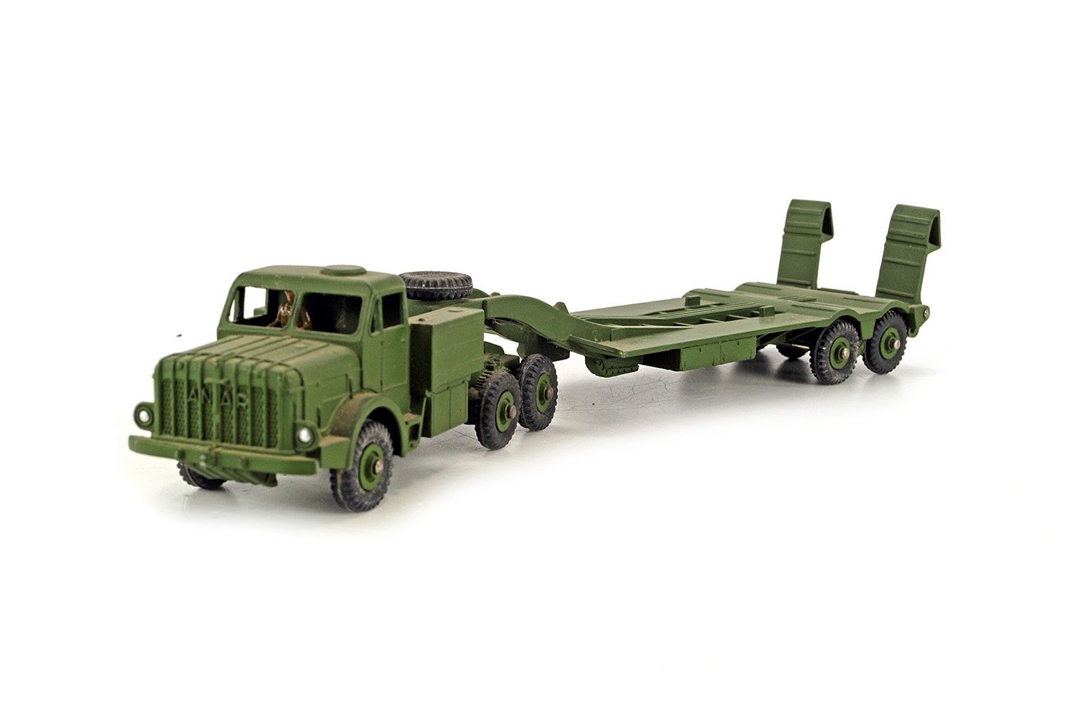 Antar 660 Tank Transporter