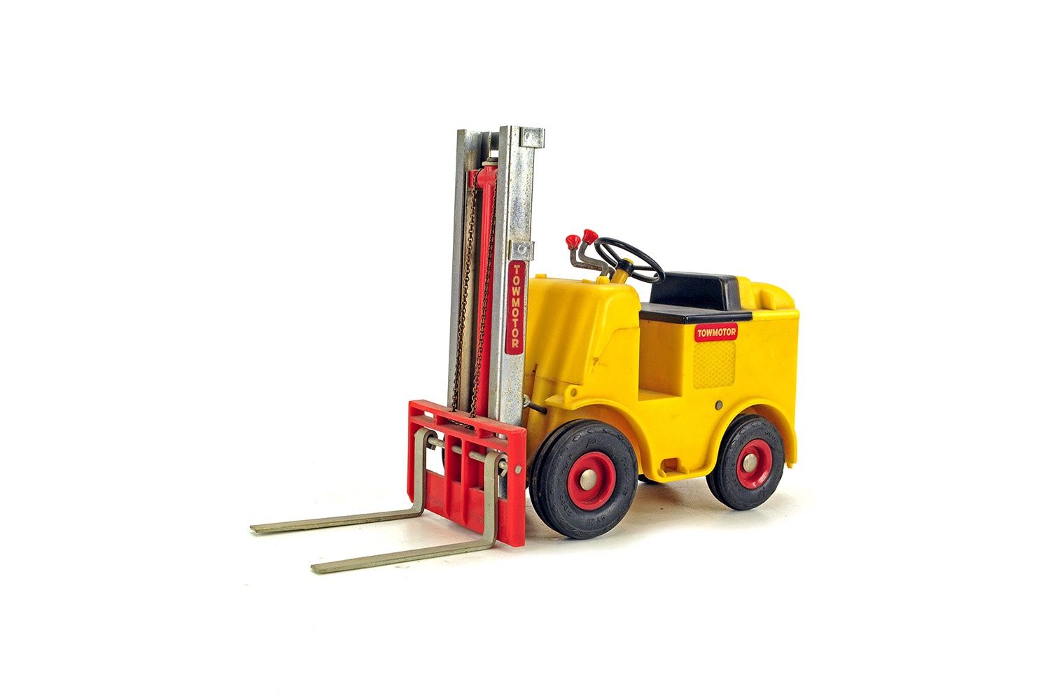 Towmotor Forklift