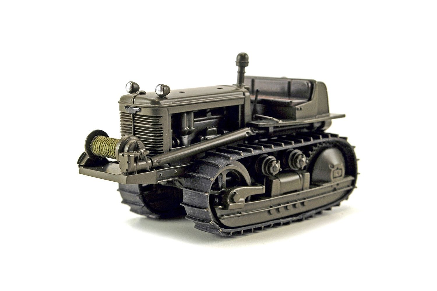 International M1 Crawler Heavy Tractor - Military