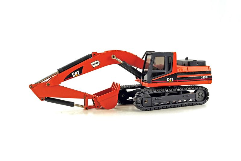 Caterpillar 325BL Excavator - Iowa