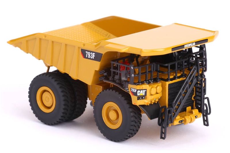 Caterpillar 793F Mining Truck - 1:125 CC