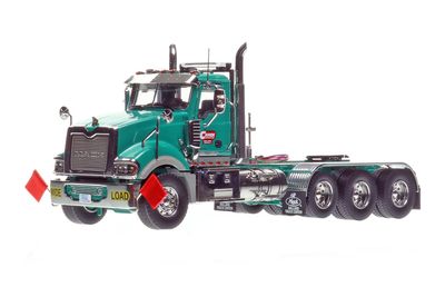 Mack Titan Tri-Axle 2014 Tractor - Cardi Construction