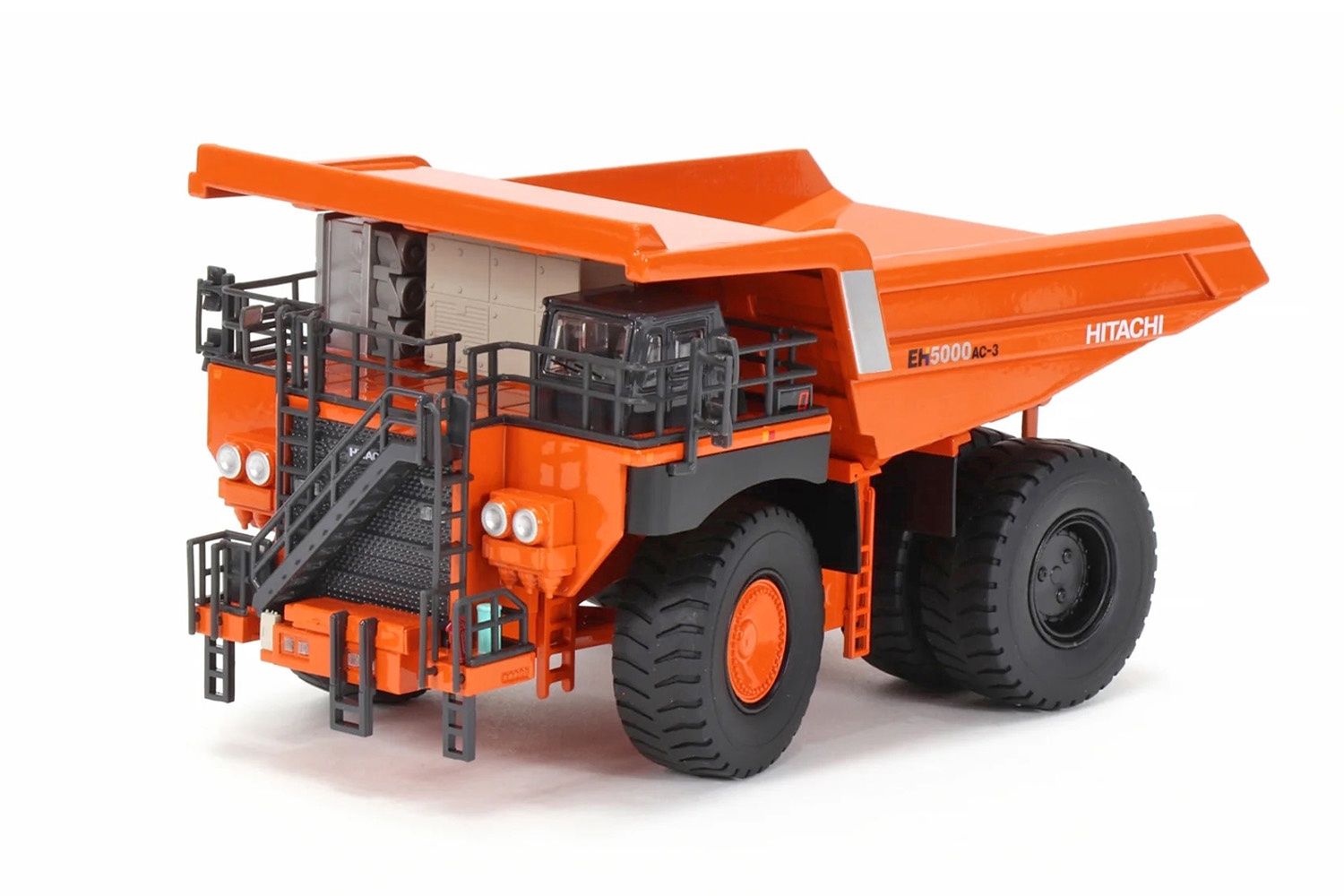 Hitachi EH5000 AC-3 Mining Dump Truck - 1:87