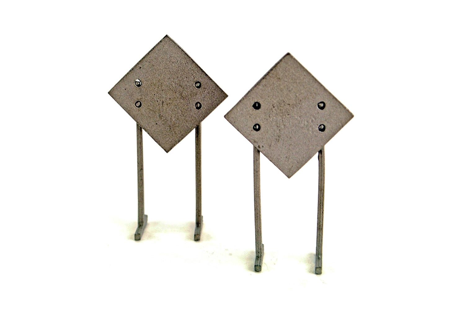 Construction Ahead Signs - 7ft (Set of 2) - Unfinished