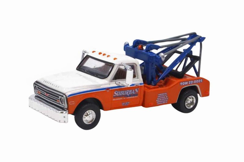 Chevrolet C30 Wrecker - Suburban Towing - 1:87