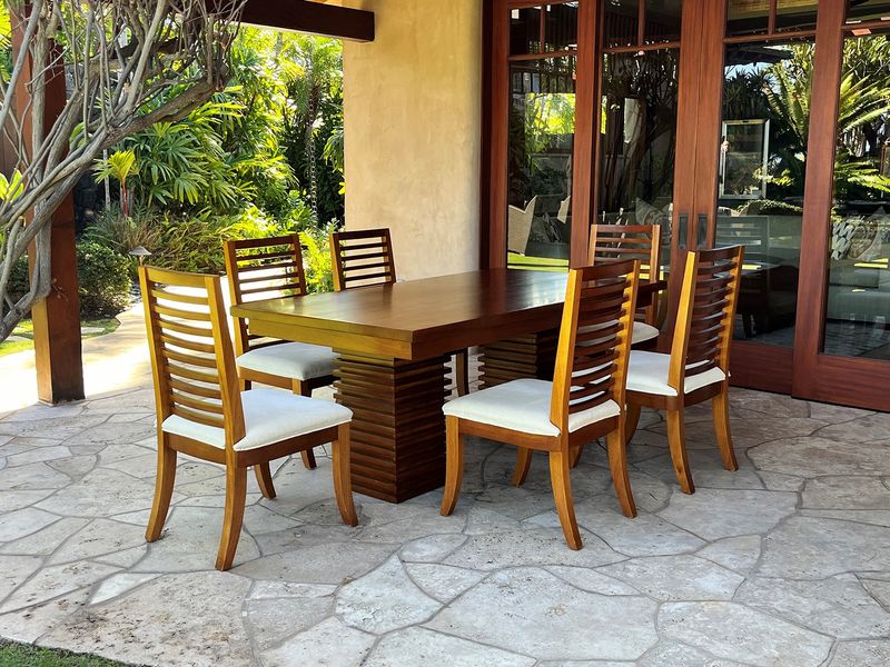 Mahogany Makena Table
