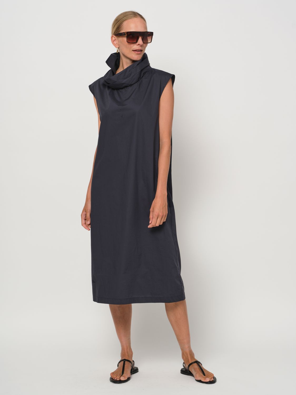 LaSalle Amsterdam high neck dress blauw